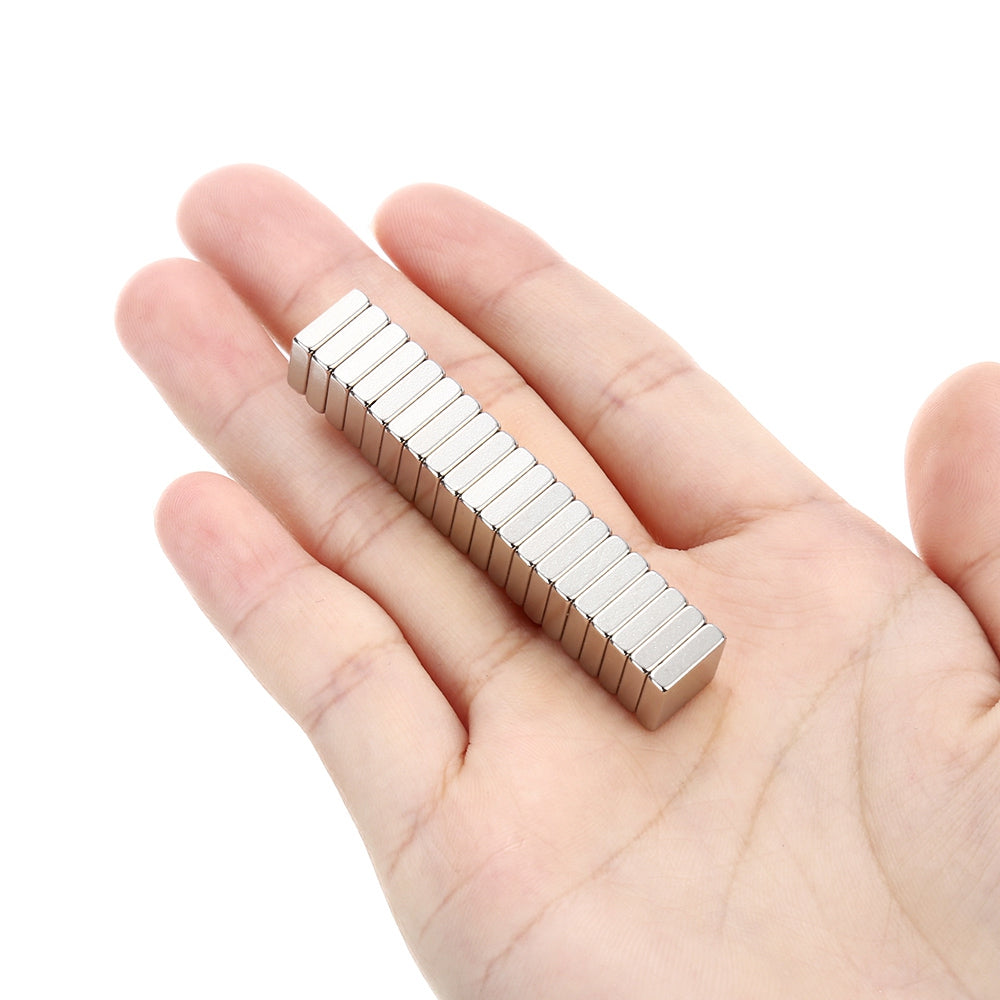 20Pcs N35 10 x 10 x 3mm Strong NdFeB Square Magnet Birthday DIY Intelligent Gift