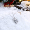 A White Zircon Necklace for Christmas