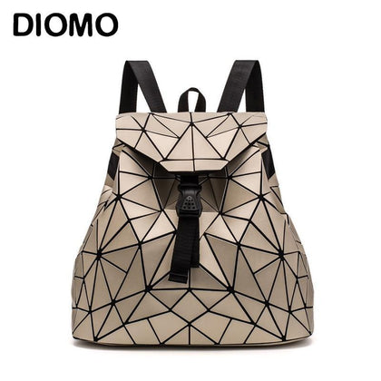 DIOMO 2018 Irregular Geometric Triangle Sequin Backpack Women Bagpack Fashion Female Backpacks for Girls rugzak back pack