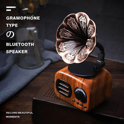 Retro Wood Portable Mini Bluetooth Speaker Wireless Loudspeaker Outdoor Speaker Sound System TF FM Radio Music Subwoofer Q8